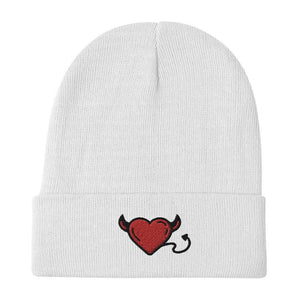 deavil heart beanie - mo.be